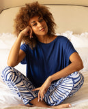 Madeline Slouch-Jersey-Oberteil und Shell-Pyjama-Set mit Geo-Print