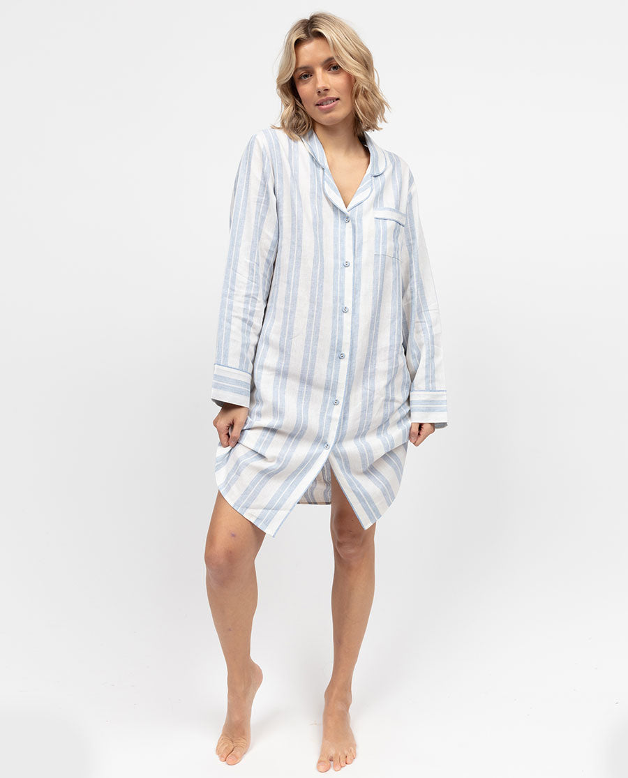 The Linen Edit Damen-Nachthemd mit blauen Streifen