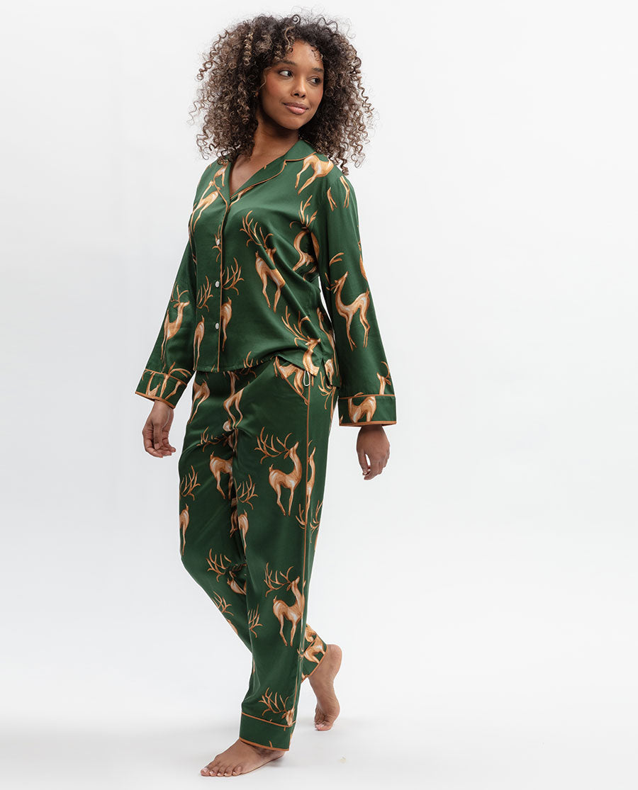Emerald Prancing Deer Print Pyjama Set