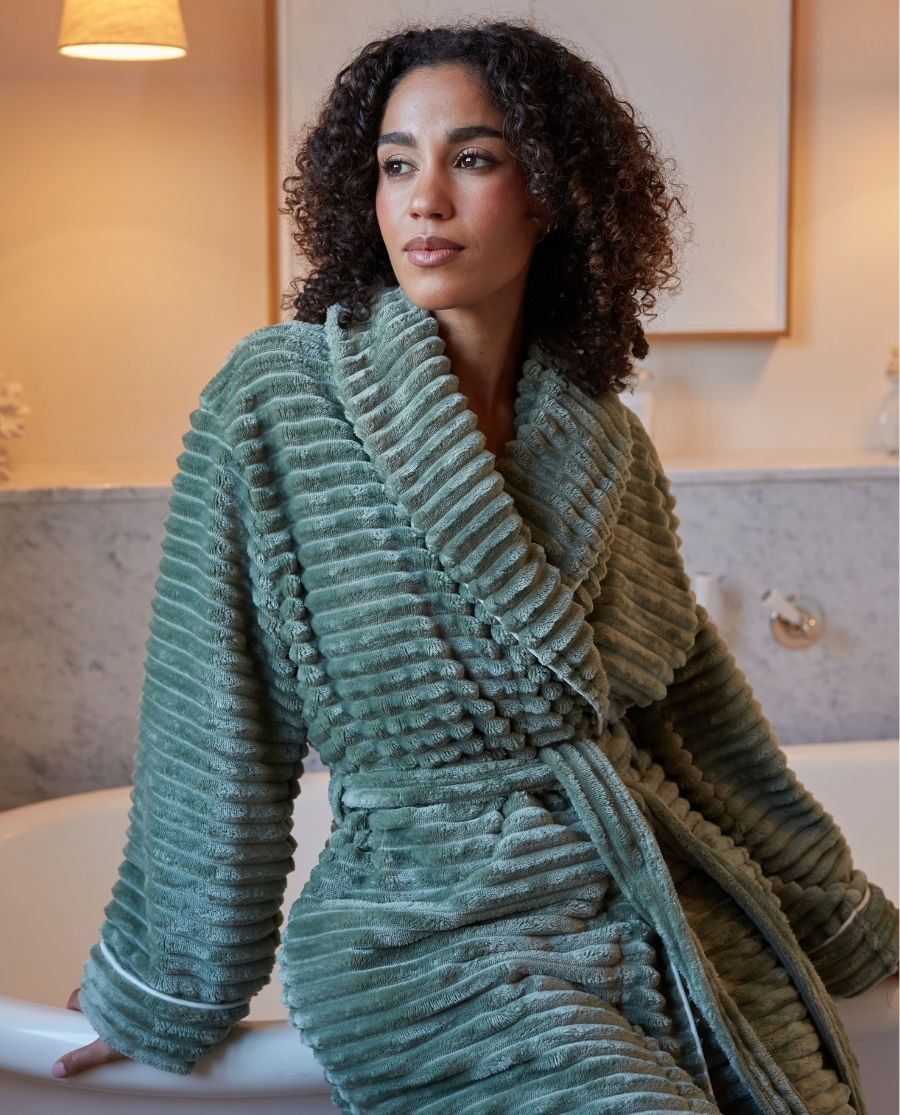 Peignoir en polaire rayé sauge