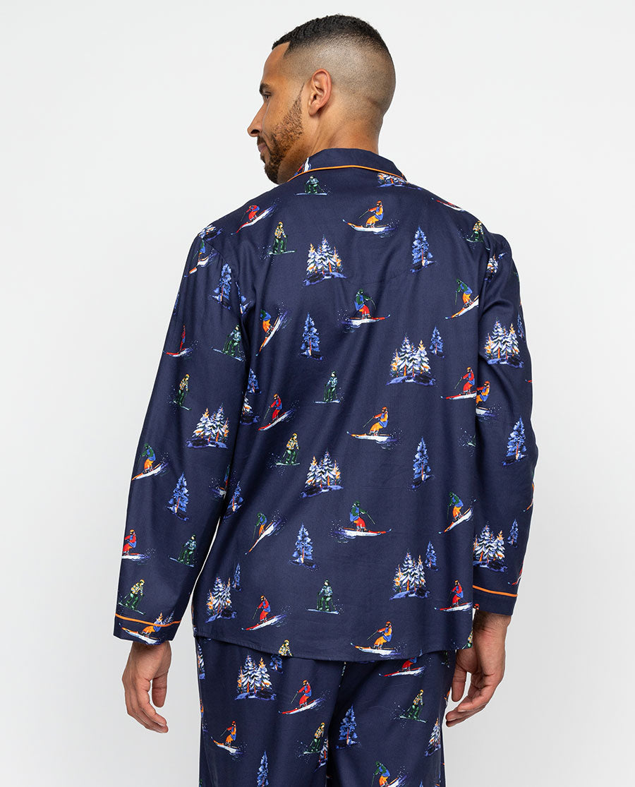 Alpes Pyjamaoberteil mit Ski-Print für Herren