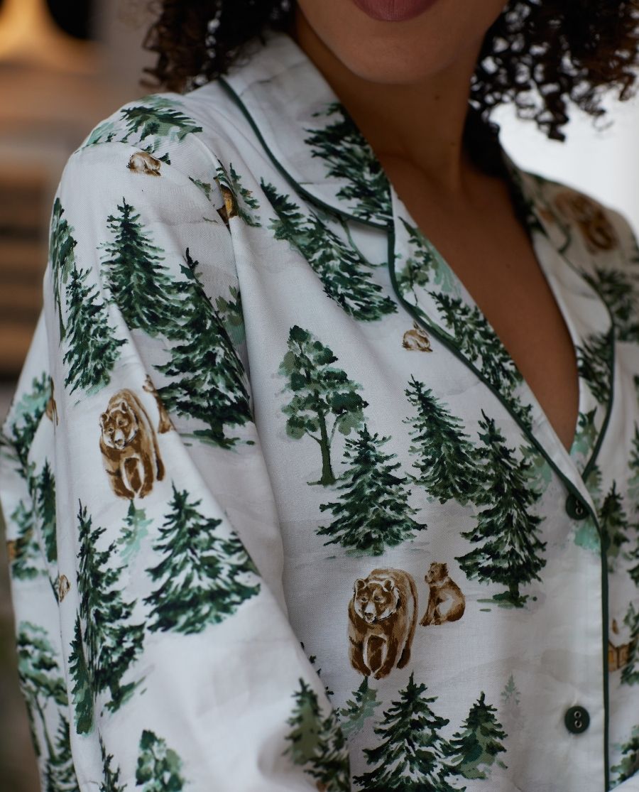 Fern Damen-Pyjama-Set mit weitem Bein und Alpenprint