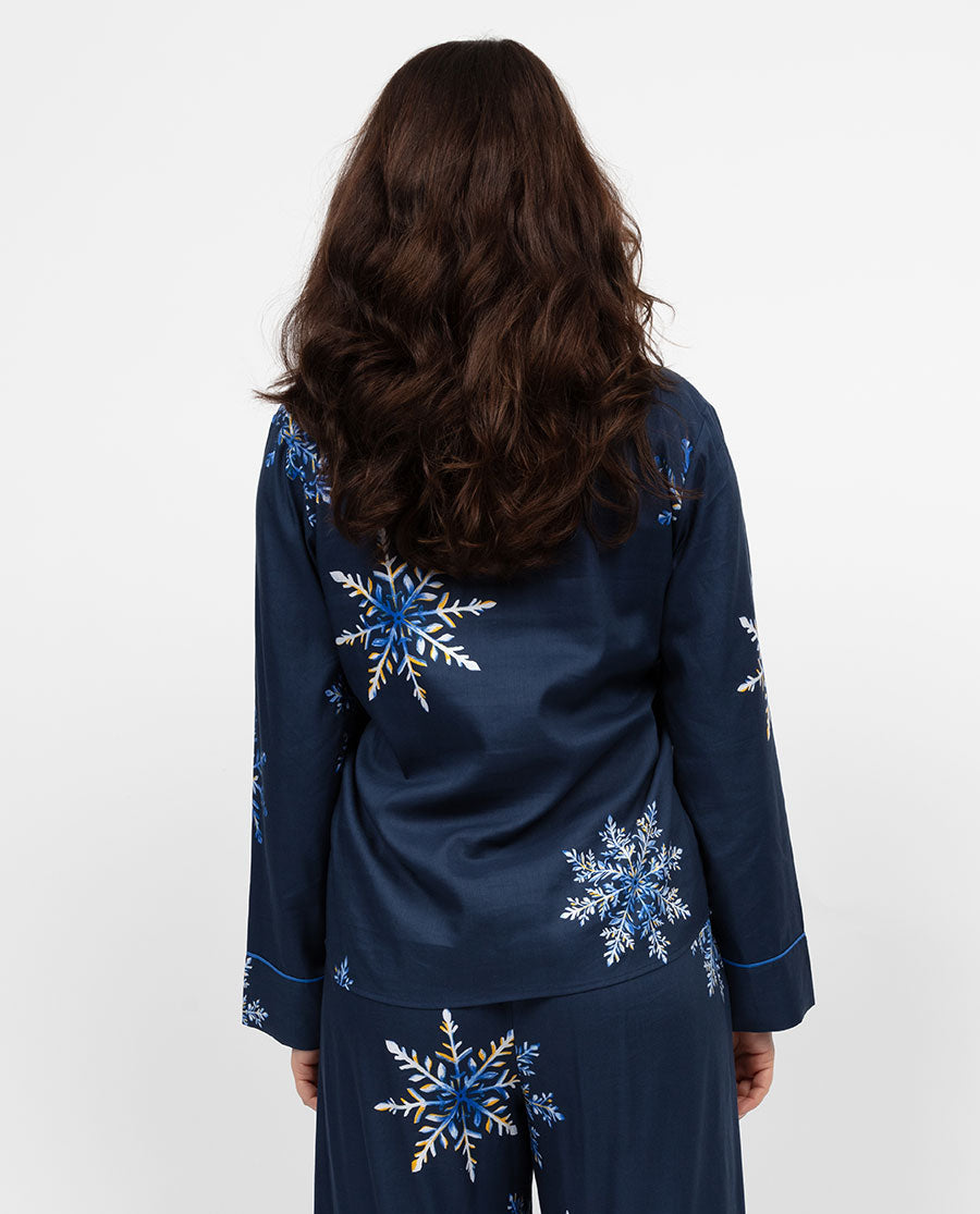 Frosty Damen-Pyjamaoberteil mit Schneeflocken-Print